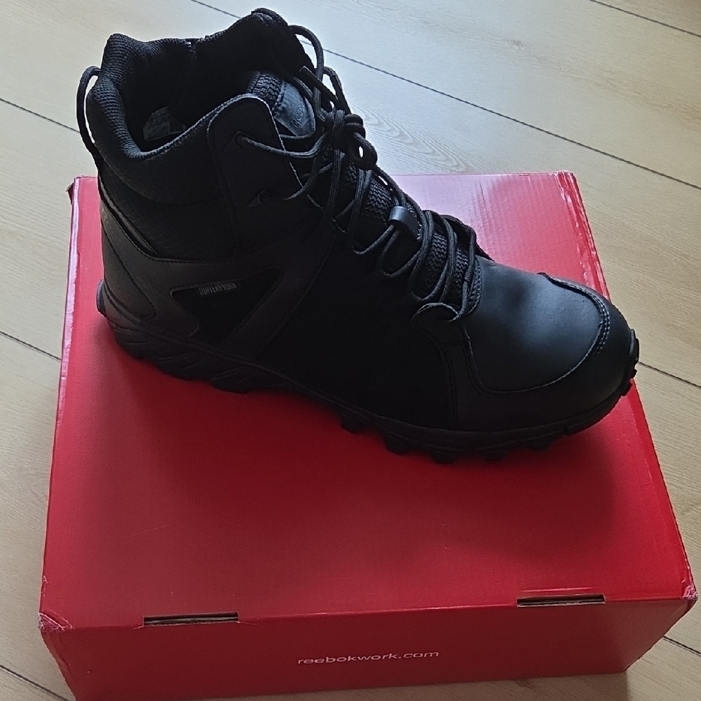 Men's Black Tactical Boot